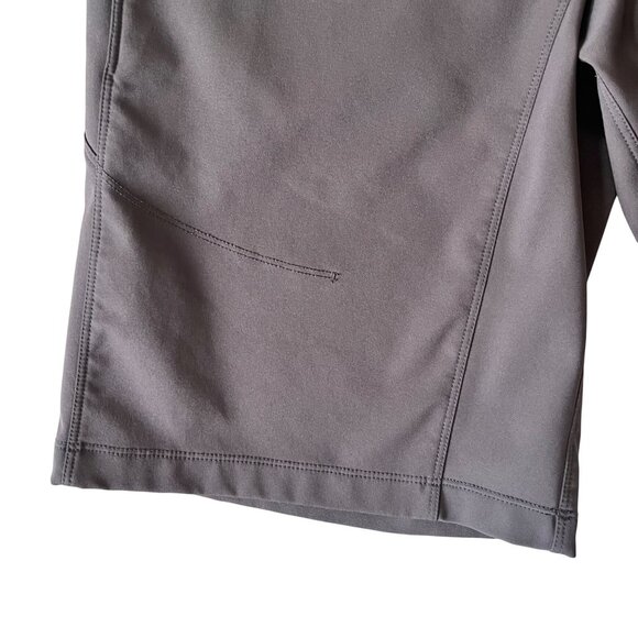 Mens Gray Nau Shorts Size 32 With Pockets & Zippered Back Pockets Lightweight Du - Picture 5 of 10